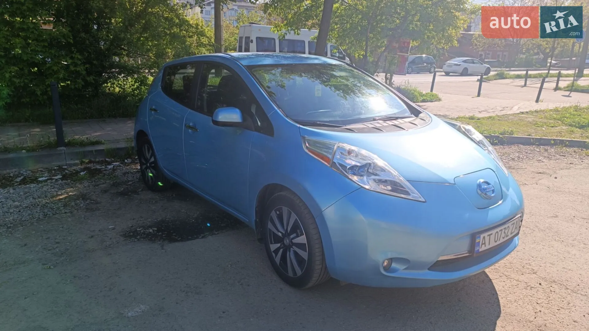 2015 Nissan Leaf - мініатюра 2