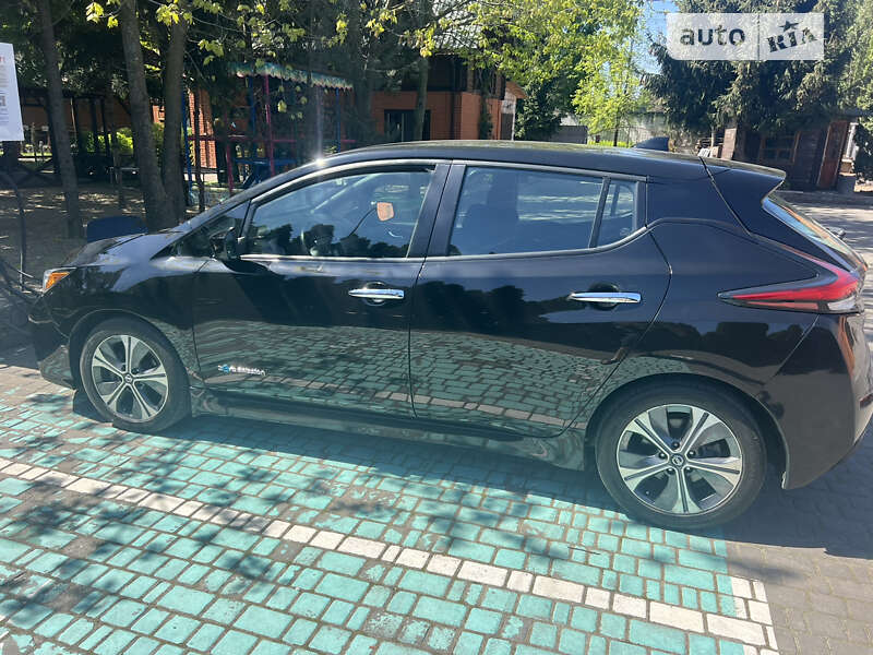 Хэтчбек Nissan Leaf 2018 в Белгороде-Днестровском