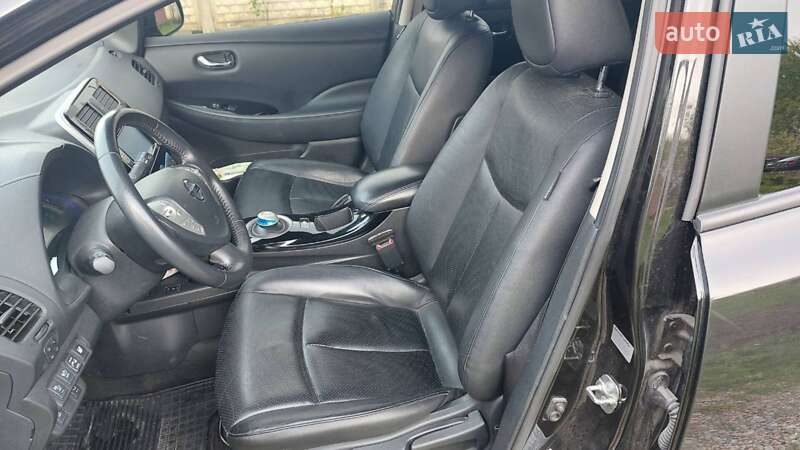 Хетчбек Nissan Leaf 2014 в Житомирі