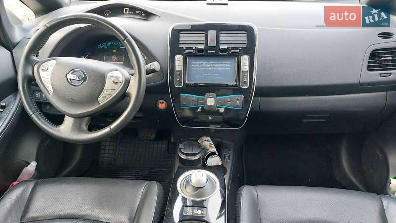 Хетчбек Nissan Leaf 2014 в Житомирі