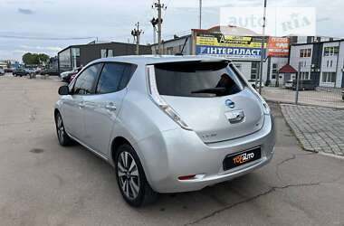 Хетчбек Nissan Leaf 2013 в Запоріжжі