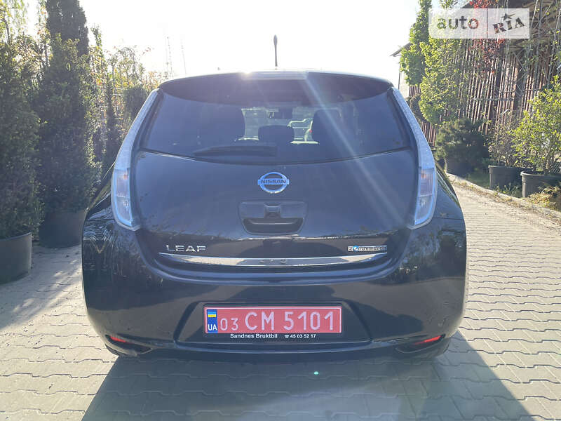 Хэтчбек Nissan Leaf 2013 в Луцке