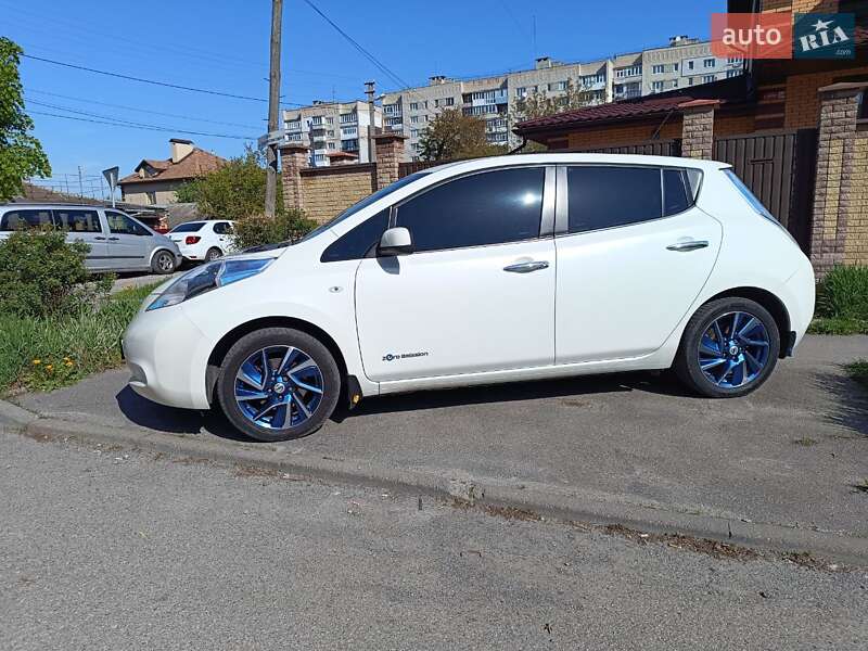 Nissan Leaf 2015