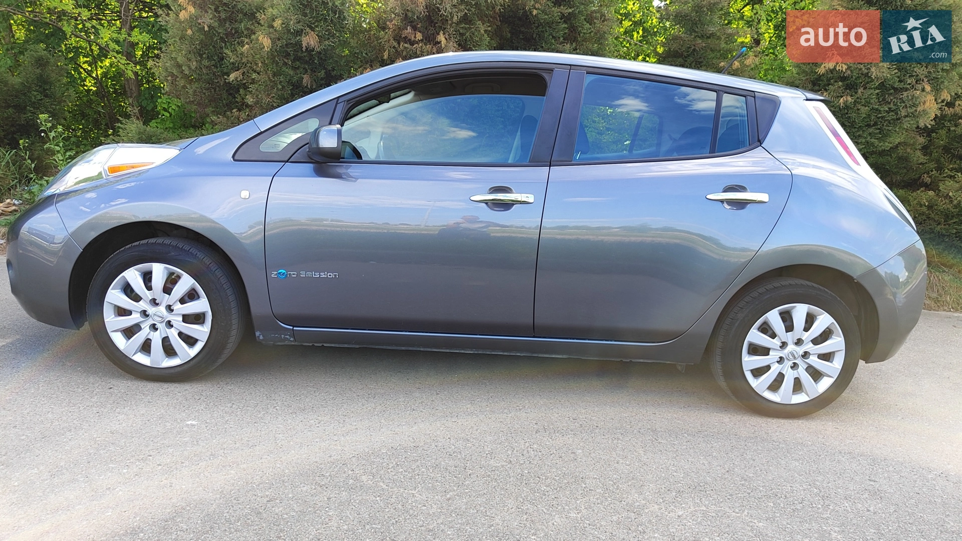 2014 Nissan Leaf - мініатюра 11