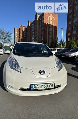 Хетчбек Nissan Leaf 2016 в Борисполі