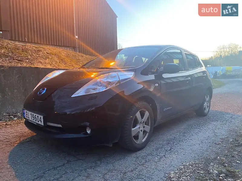 Nissan Leaf 2012