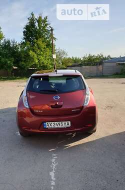 Nissan Leaf 2014