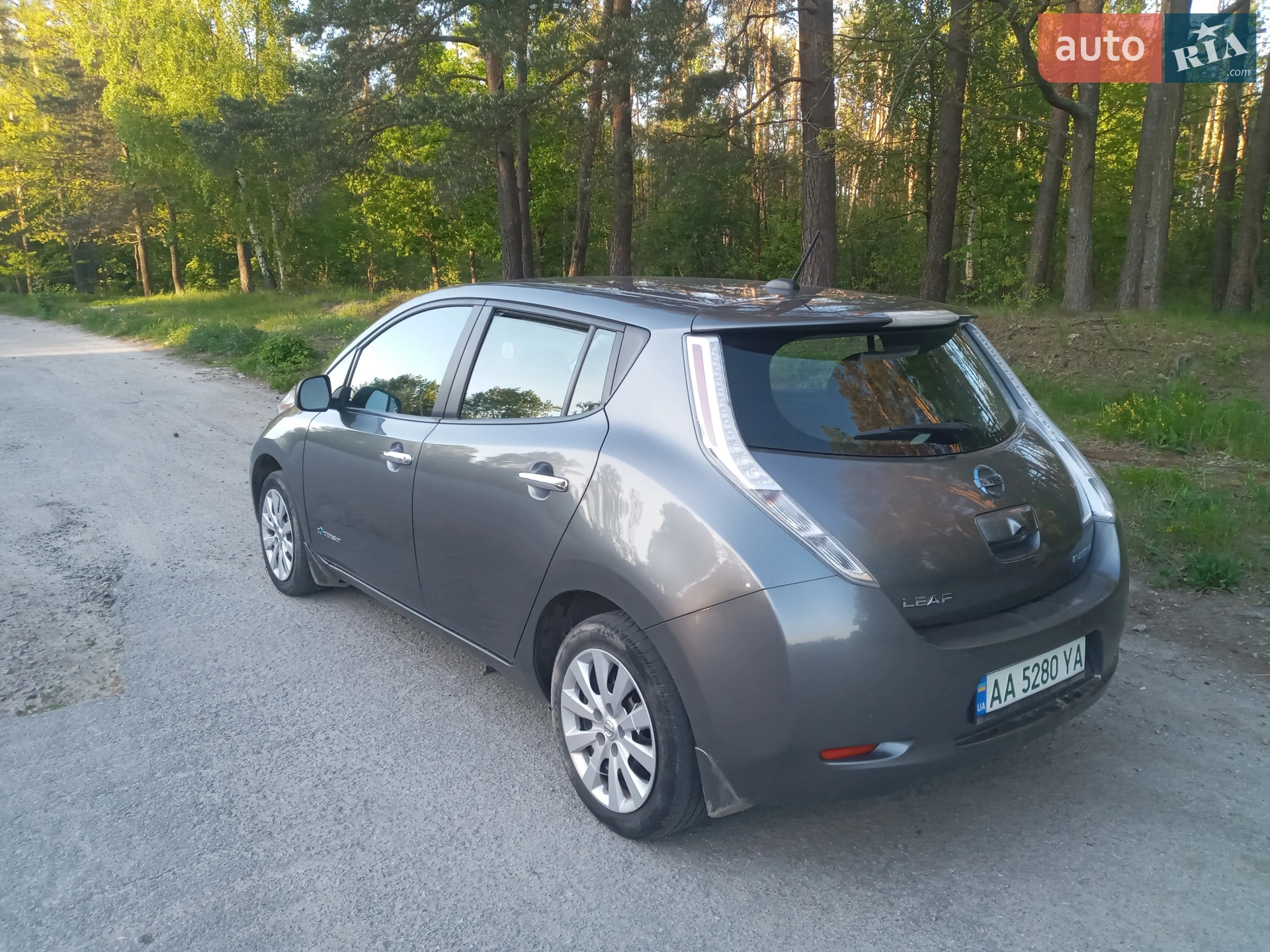 2015 Nissan Leaf - мініатюра 4