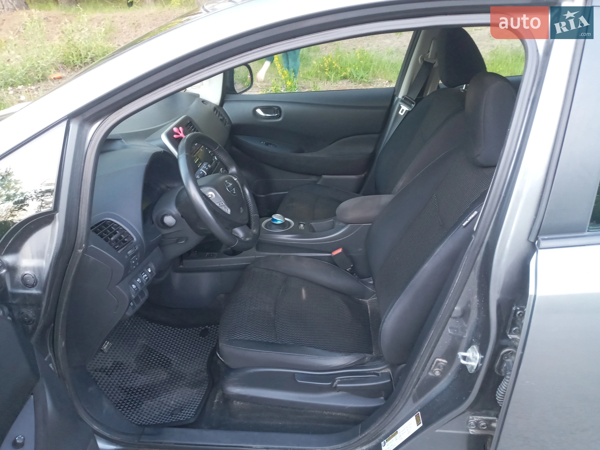 2015 Nissan Leaf - мініатюра 15