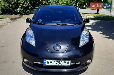 Хэтчбек Nissan Leaf 2014 в Днепре