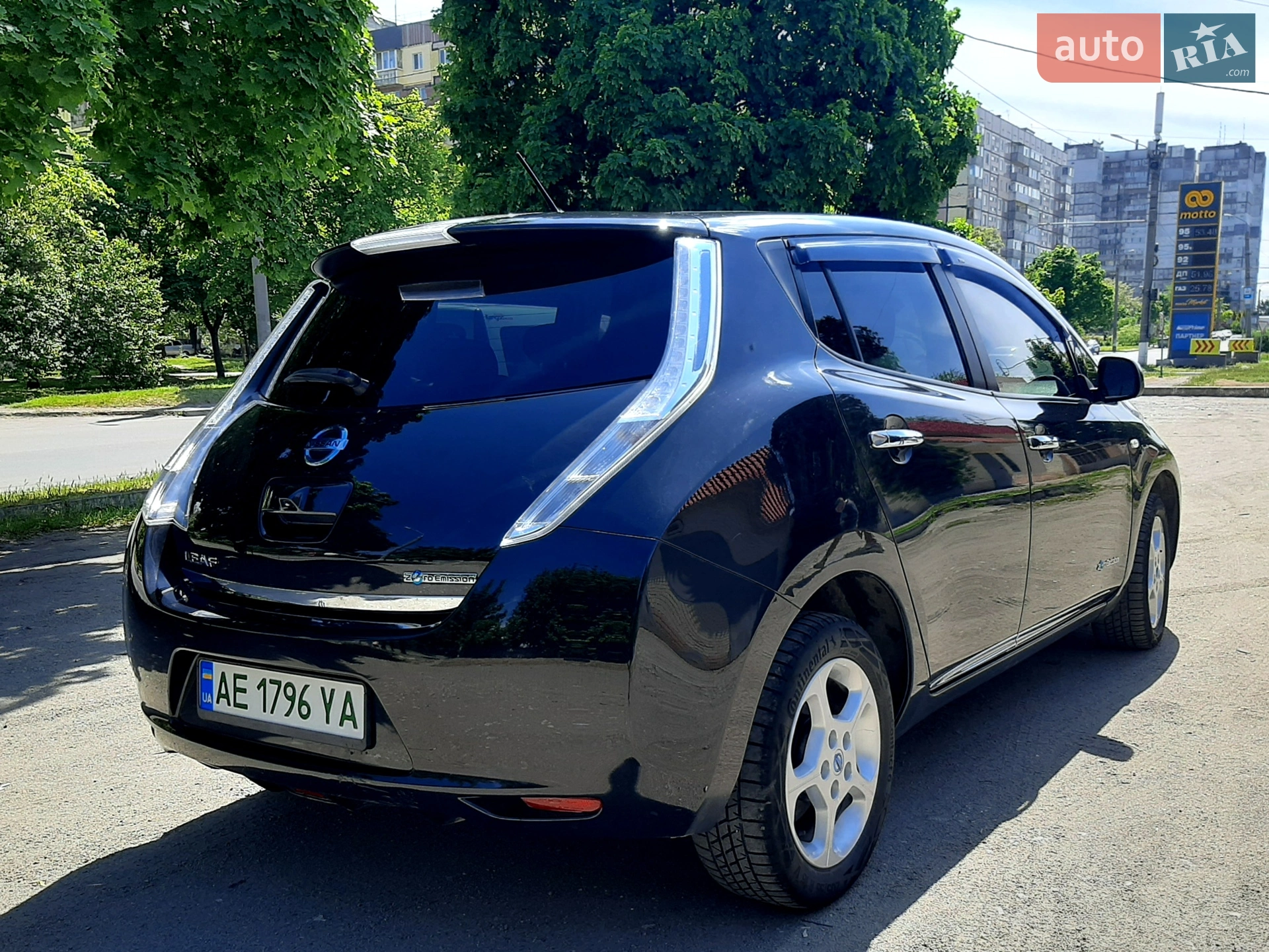 2014 Nissan Leaf - мініатюра 8