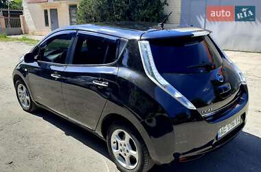 Хэтчбек Nissan Leaf 2014 в Днепре
