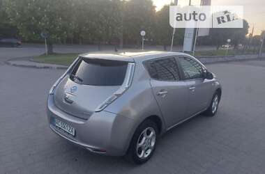 Хэтчбек Nissan Leaf 2016 в Луцке