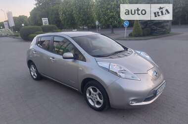 Хетчбек Nissan Leaf 2016 в Луцьку