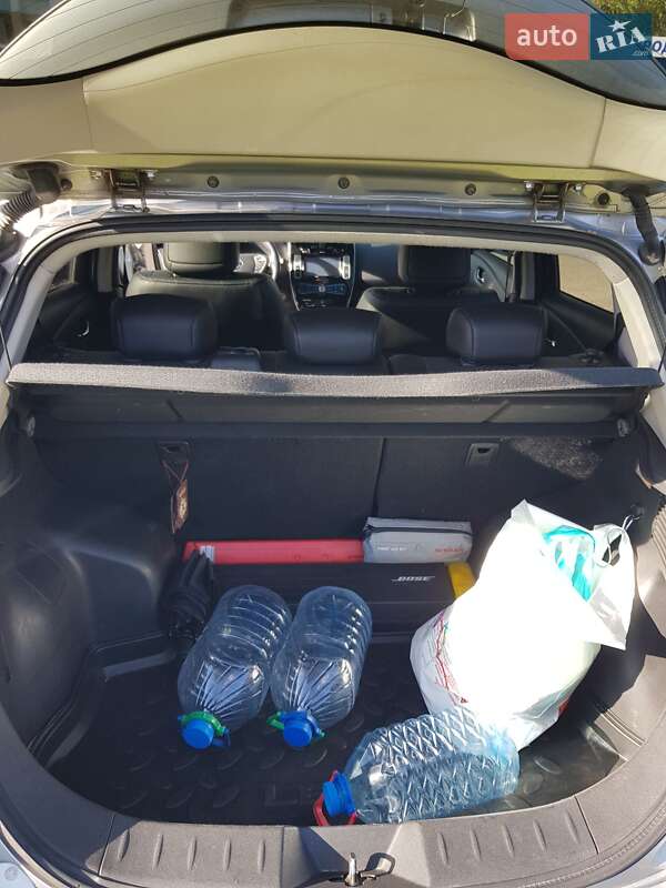 Хэтчбек Nissan Leaf 2014 в Харькове фото 6 Хэтчбек Nissan Leaf 2014 в Харькове