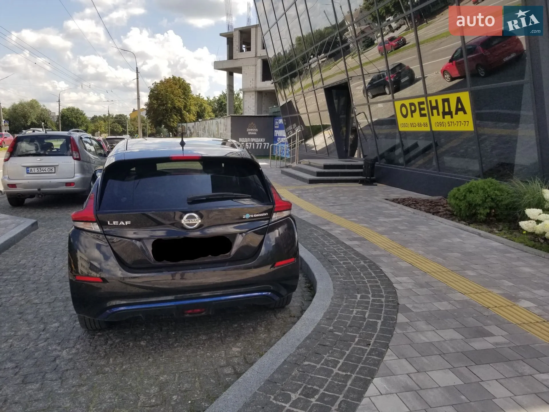 2018 Nissan Leaf - мініатюра 10