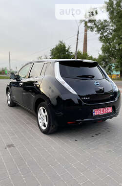 Хэтчбек Nissan Leaf 2012 в Житомире