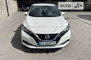 Хэтчбек Nissan Leaf 2020 в Тернополе