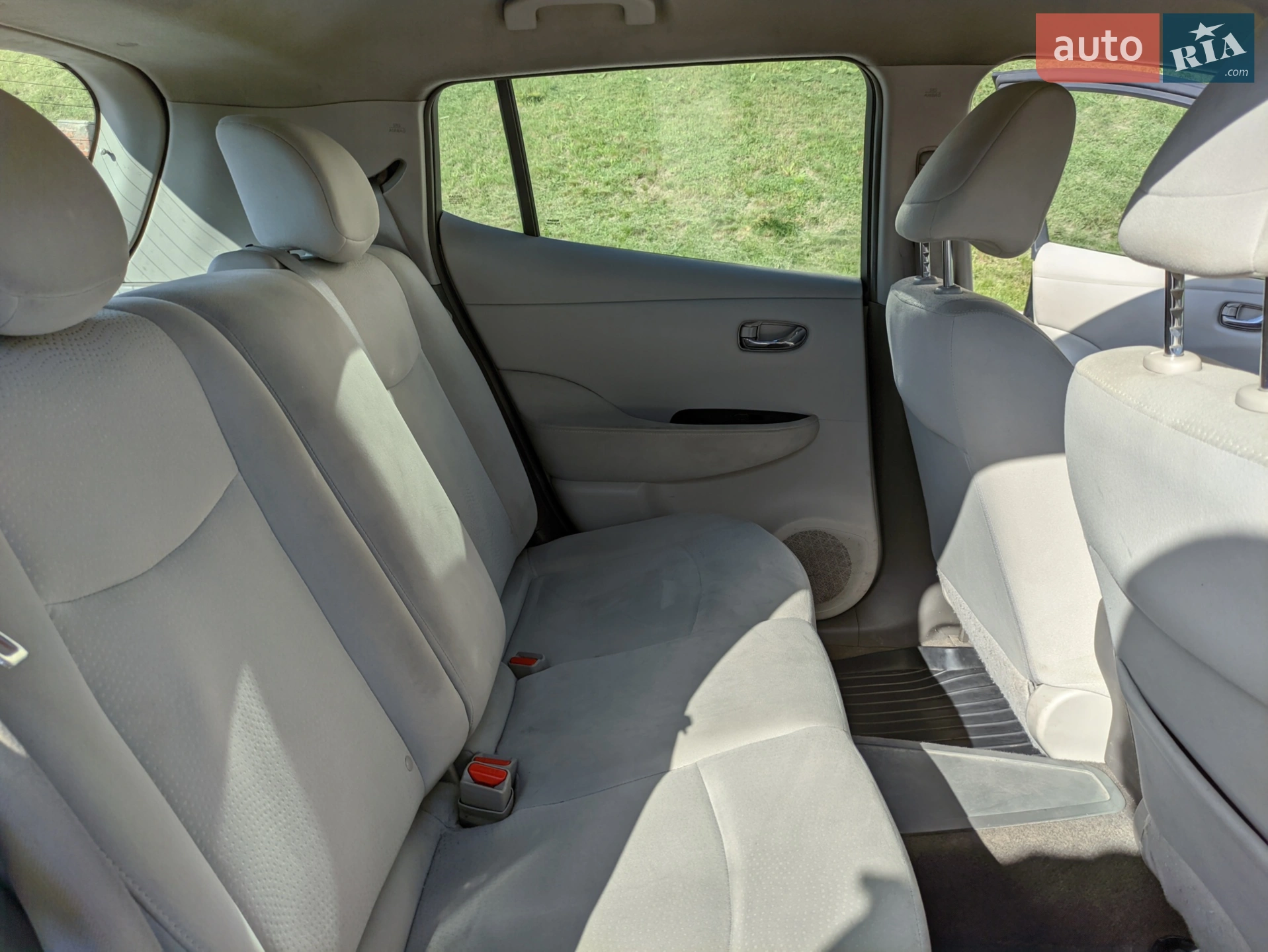 2013 Nissan Leaf - мініатюра 16
