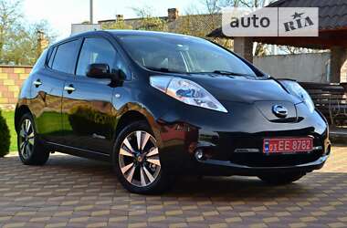 Хэтчбек Nissan Leaf 2014 в Сарнах