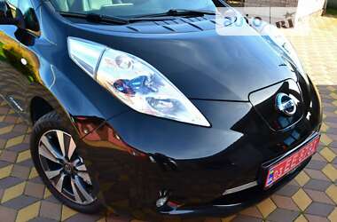 Хэтчбек Nissan Leaf 2014 в Сарнах