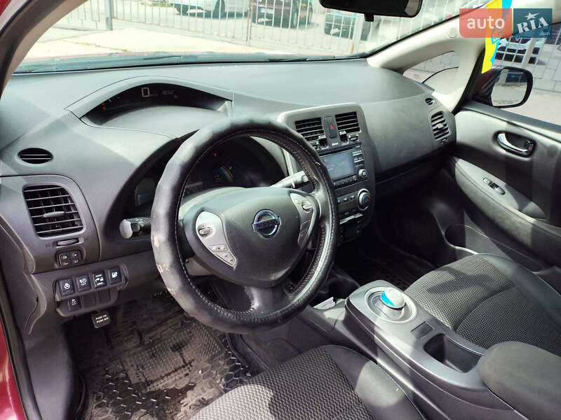 Хэтчбек Nissan Leaf 2014 в Харькове