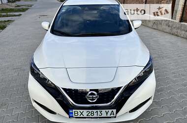 Хэтчбек Nissan Leaf 2021 в Хмельницком