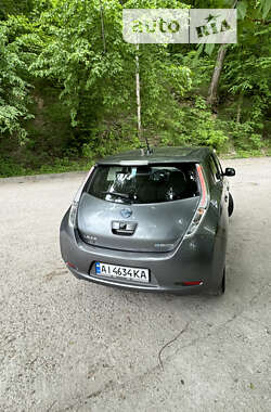 Хетчбек Nissan Leaf 2015 в Обухові