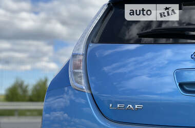 Хэтчбек Nissan Leaf 2013 в Тернополе