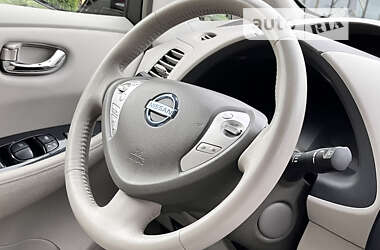 Хэтчбек Nissan Leaf 2012 в Дрогобыче