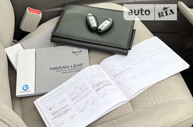 Хэтчбек Nissan Leaf 2012 в Дрогобыче