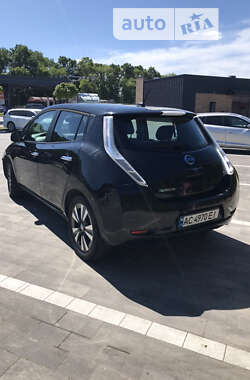 Хэтчбек Nissan Leaf 2014 в Луцке