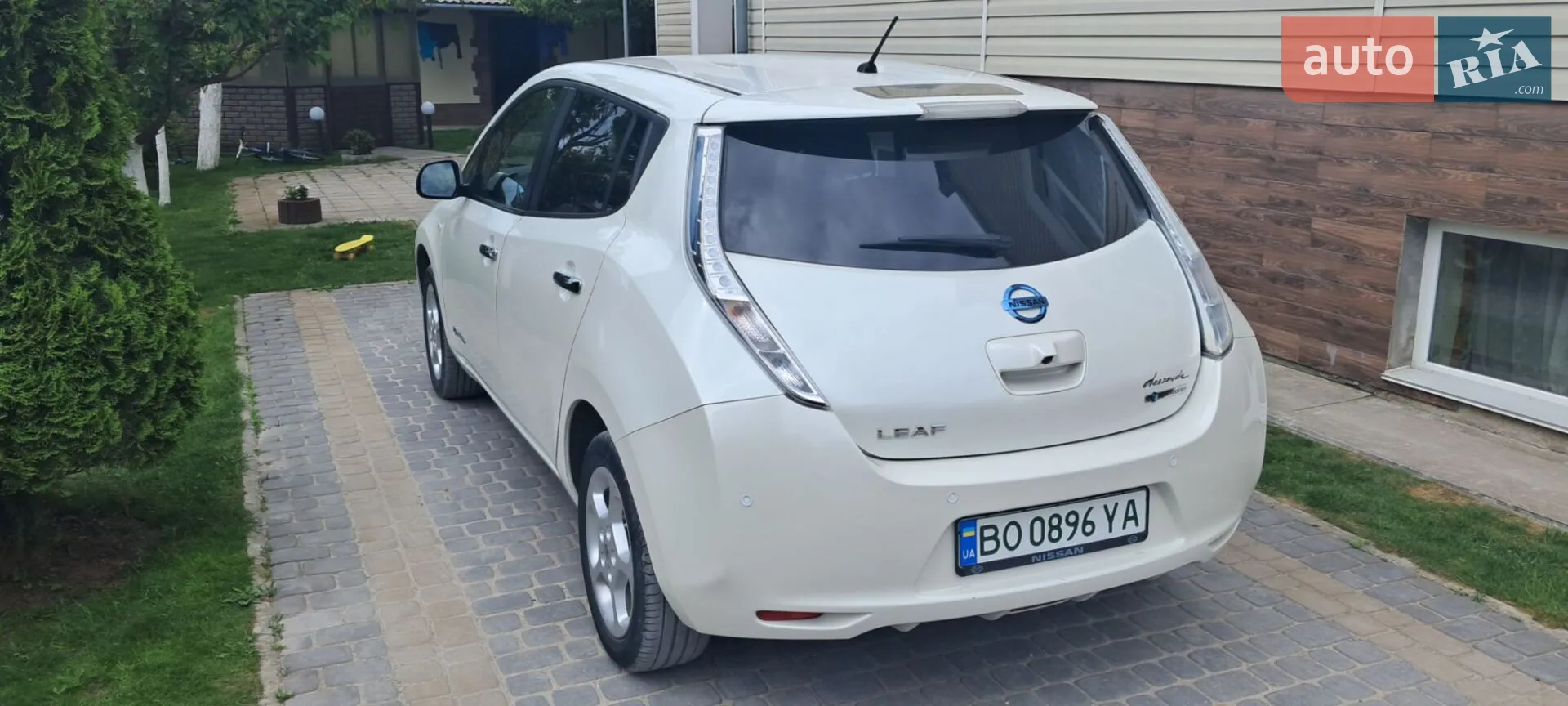 2015 Nissan Leaf - мініатюра 4