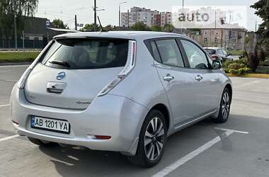 Хетчбек Nissan Leaf 2015 в Вінниці