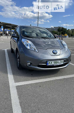 Хетчбек Nissan Leaf 2015 в Харкові