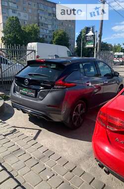 Хэтчбек Nissan Leaf 2021 в Тернополе