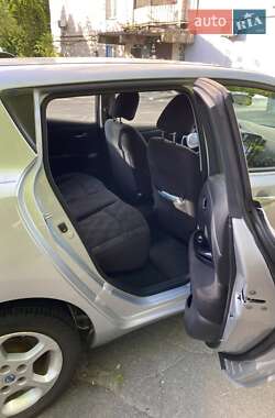 Хетчбек Nissan Leaf 2013 в Києві