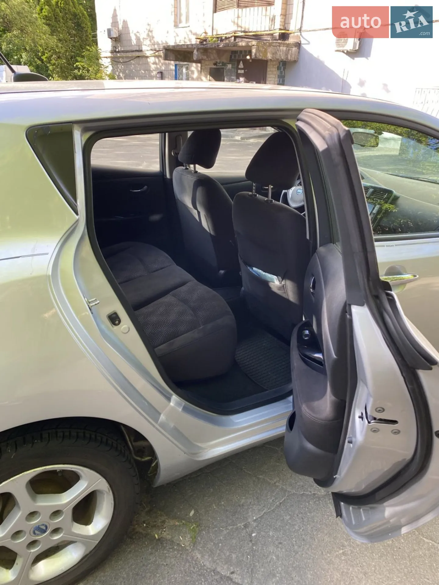 2013 Nissan Leaf - мініатюра 10