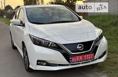 Хэтчбек Nissan Leaf 2019 в Ровно