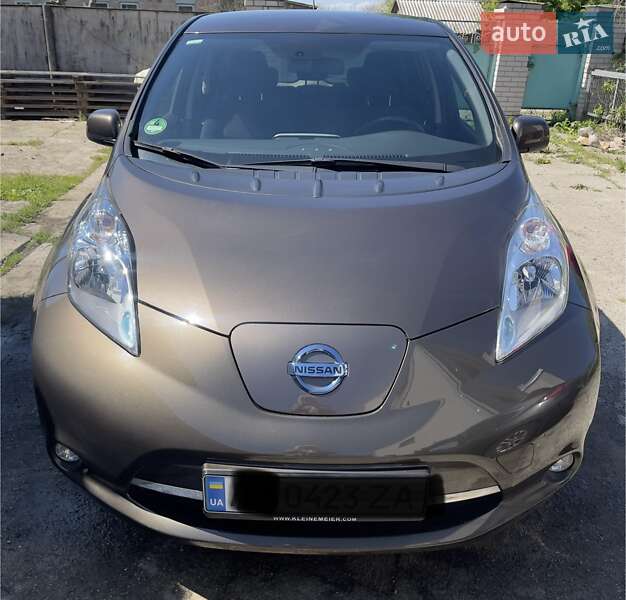 Хэтчбек Nissan Leaf 2016 в Броварах