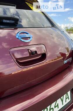 Хетчбек Nissan Leaf 2016 в Валках
