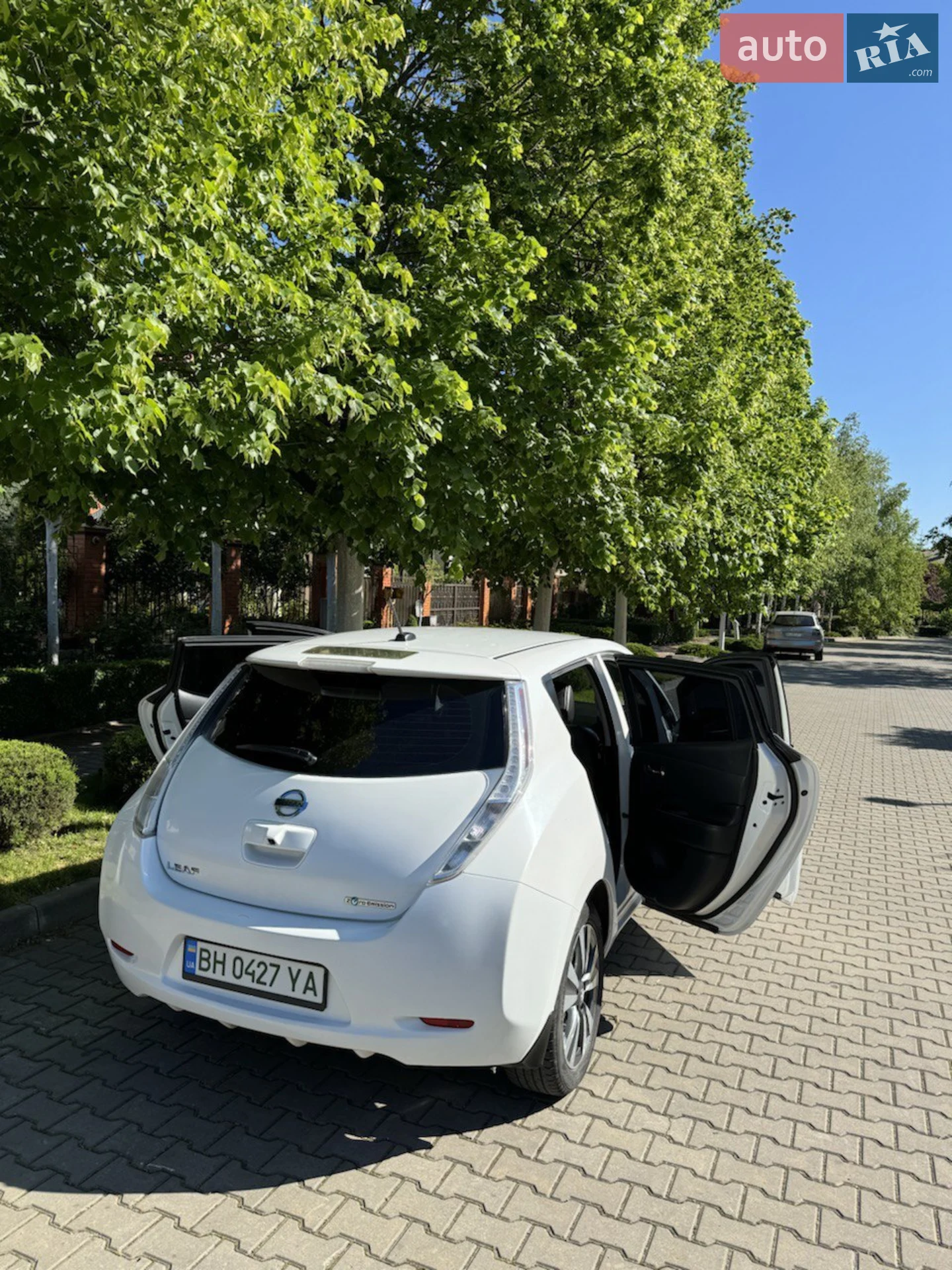 2016 Nissan Leaf - мініатюра 15