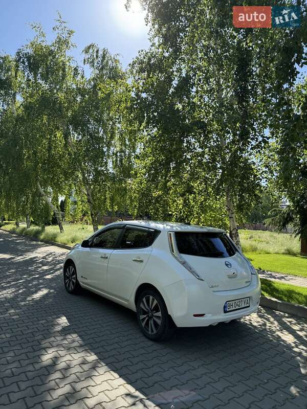 Хэтчбек Nissan Leaf 2016 в Одессе фото 19 Хэтчбек Nissan Leaf 2016 в Одессе