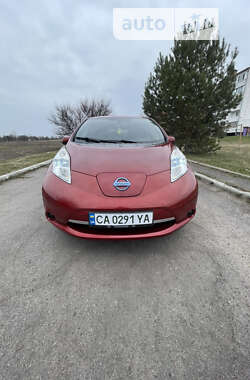 Хэтчбек Nissan Leaf 2014 в Прилуках