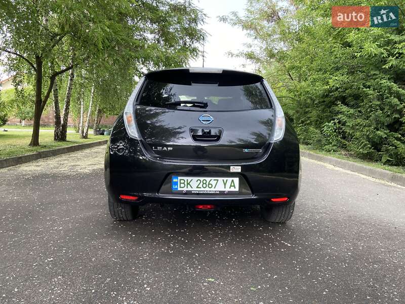 Хэтчбек Nissan Leaf 2016 в Ровно фото 7 Хэтчбек Nissan Leaf 2016 в Ровно