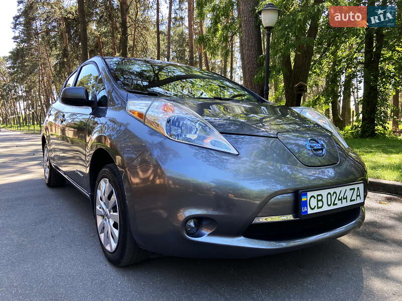 Хетчбек Nissan Leaf 2015 в Чернігові фото 20 Хетчбек Nissan Leaf 2015 в Чернігові
