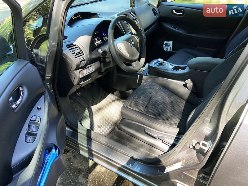 Хетчбек Nissan Leaf 2015 в Чернігові фото 23 Хетчбек Nissan Leaf 2015 в Чернігові