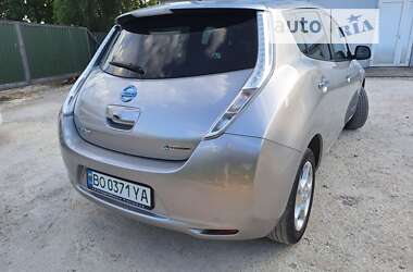 Хэтчбек Nissan Leaf 2015 в Збараже