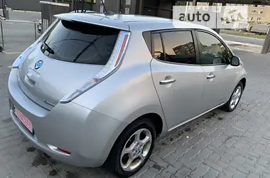 Nissan Leaf 2012