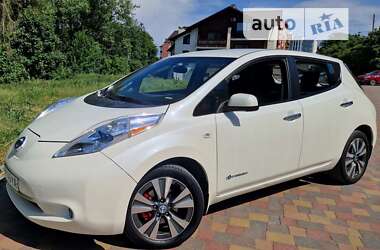 Хэтчбек Nissan Leaf 2013 в Тернополе